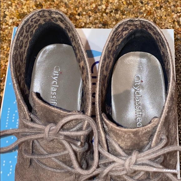 City Classified Lace Up Shootie - Picture 3 of 4